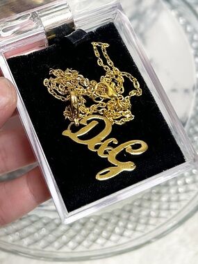 Authentic Dolce & Gabbana RARE Gold Cursive Logo D&G Necklace